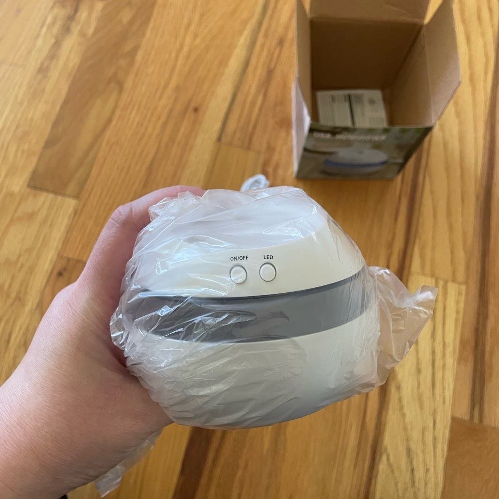 🌷NWOT🌷 USB Humidifier - Picture 6 of 6